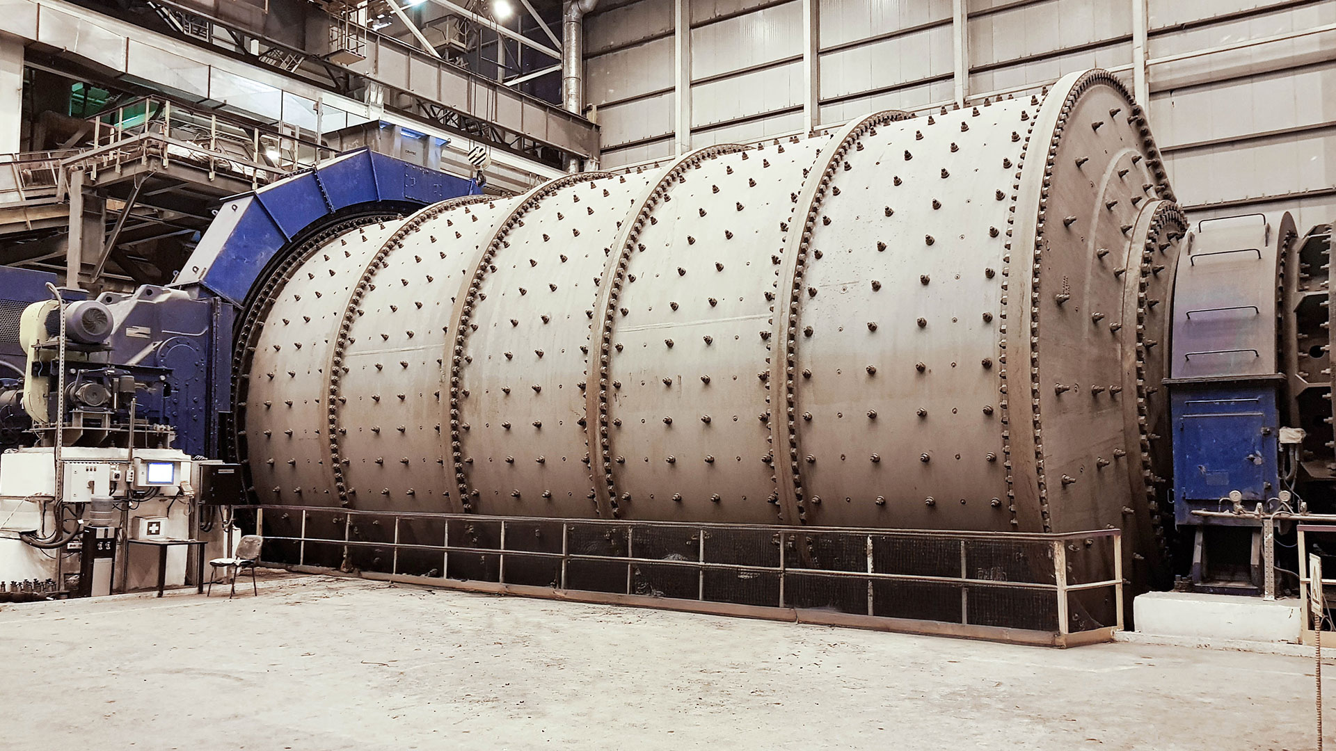Ball mills